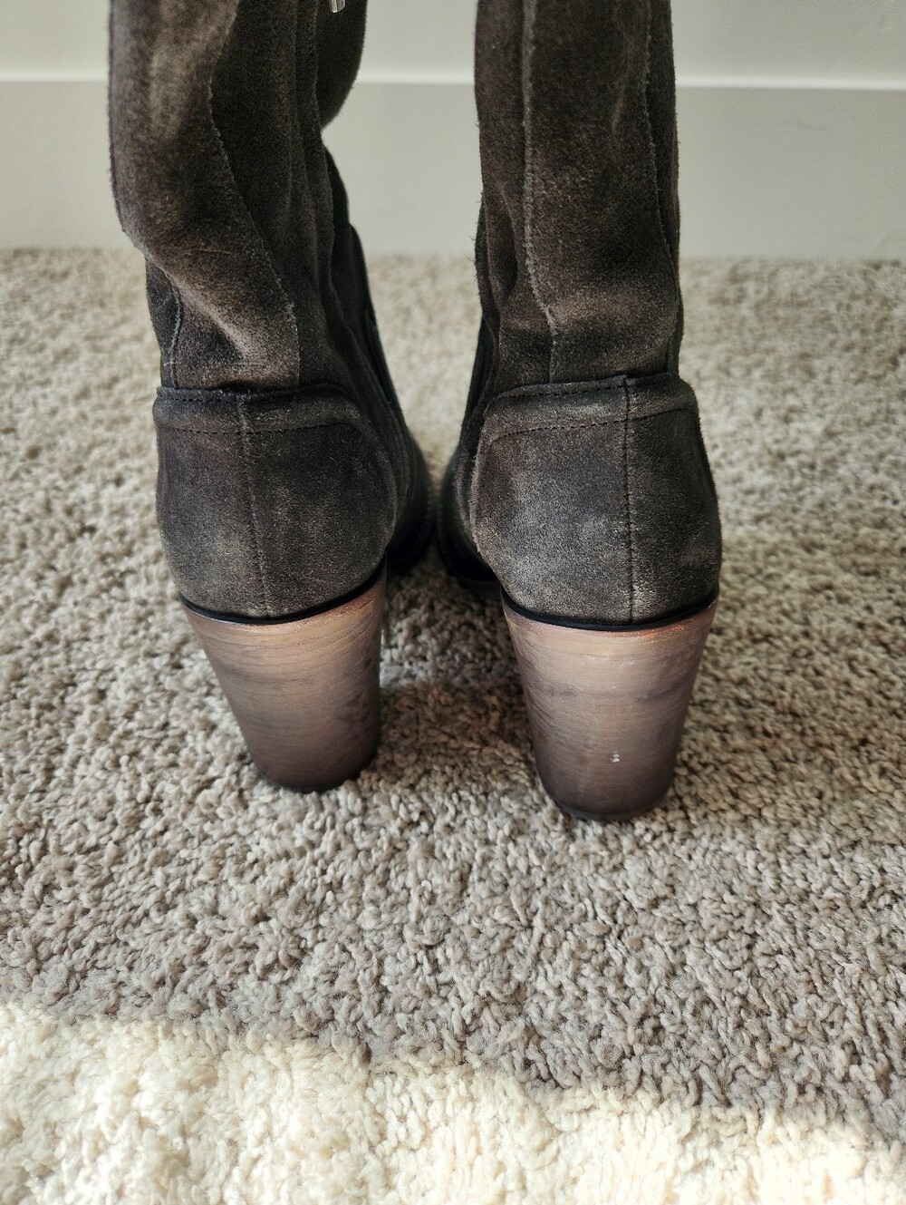 Vince Camuto Melaya Suede Over The Knee Boots Size 8.5 - Picture 6 of 7